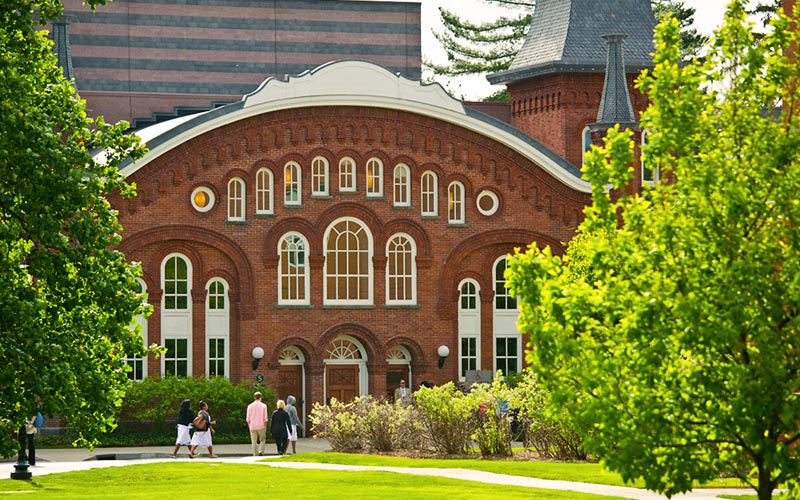 $1 Million Cooke Prize Recognizes Vassar College